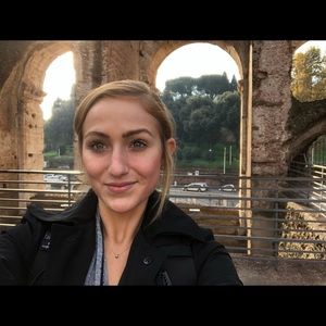 Meet your Posher, Michaella